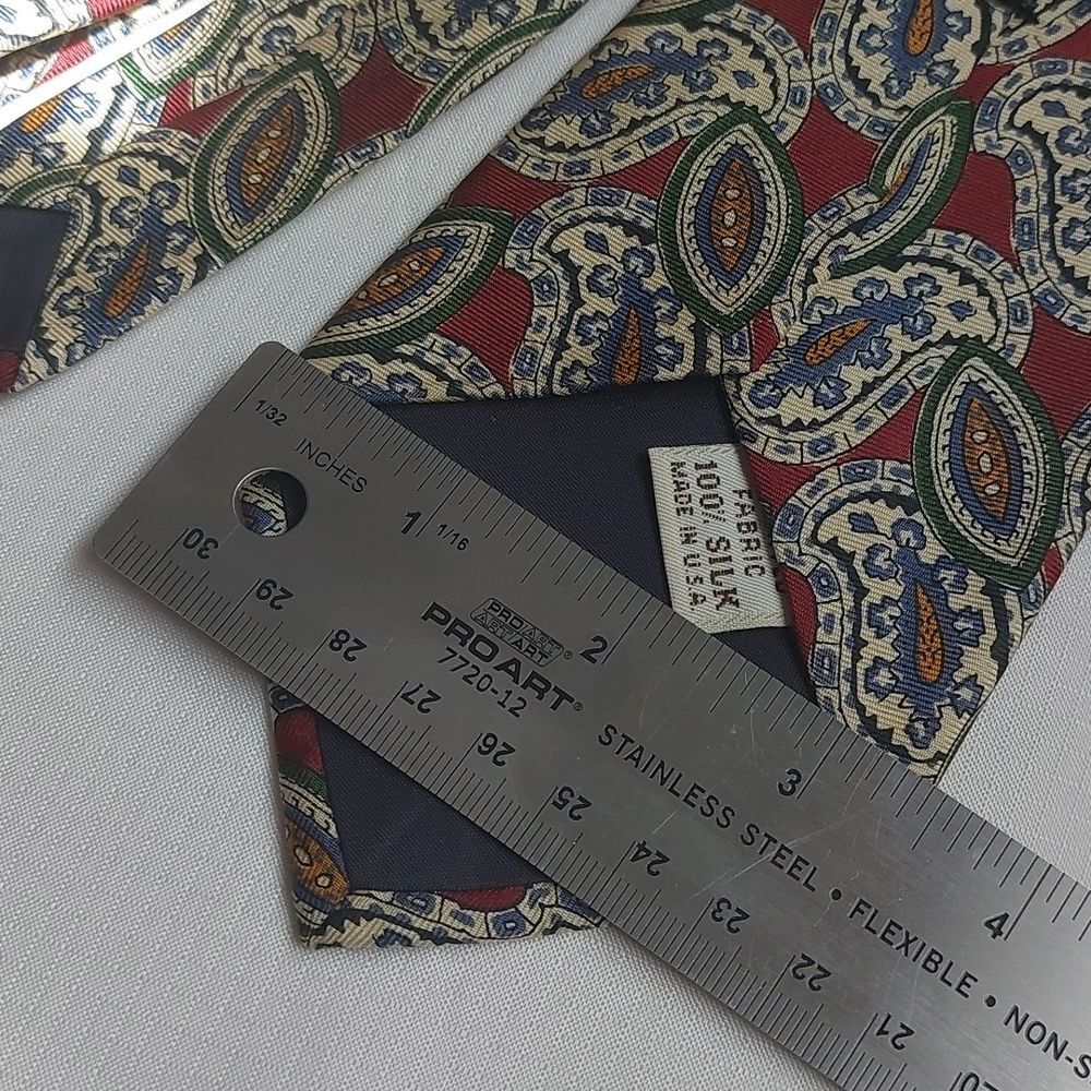 Vintage Meeting Street Multicolor Paisley Print Silk Necktie Men's Tie - Picture 4 of 6